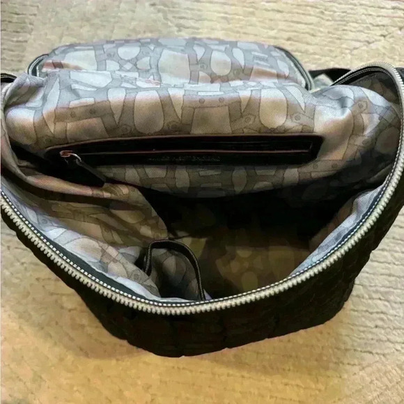 Aimee Kestenberg woman’s nylon quilted backpack purse - Picture 4 of 10